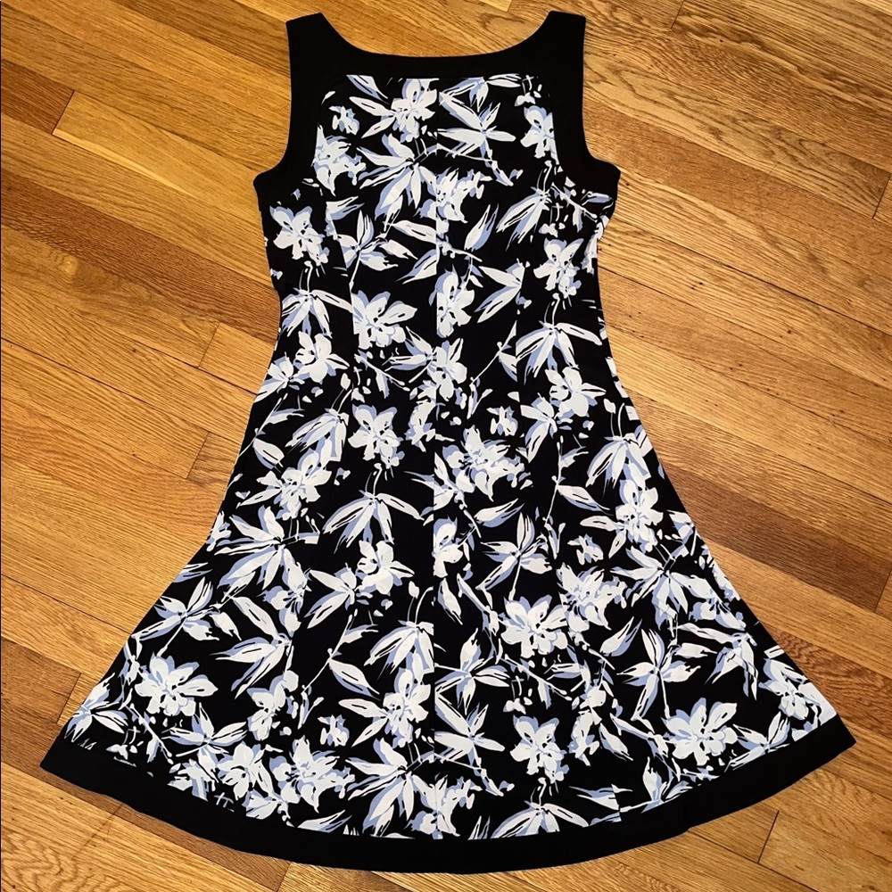 Chaps Floral Dress Size Medium - Picture 2 of 6